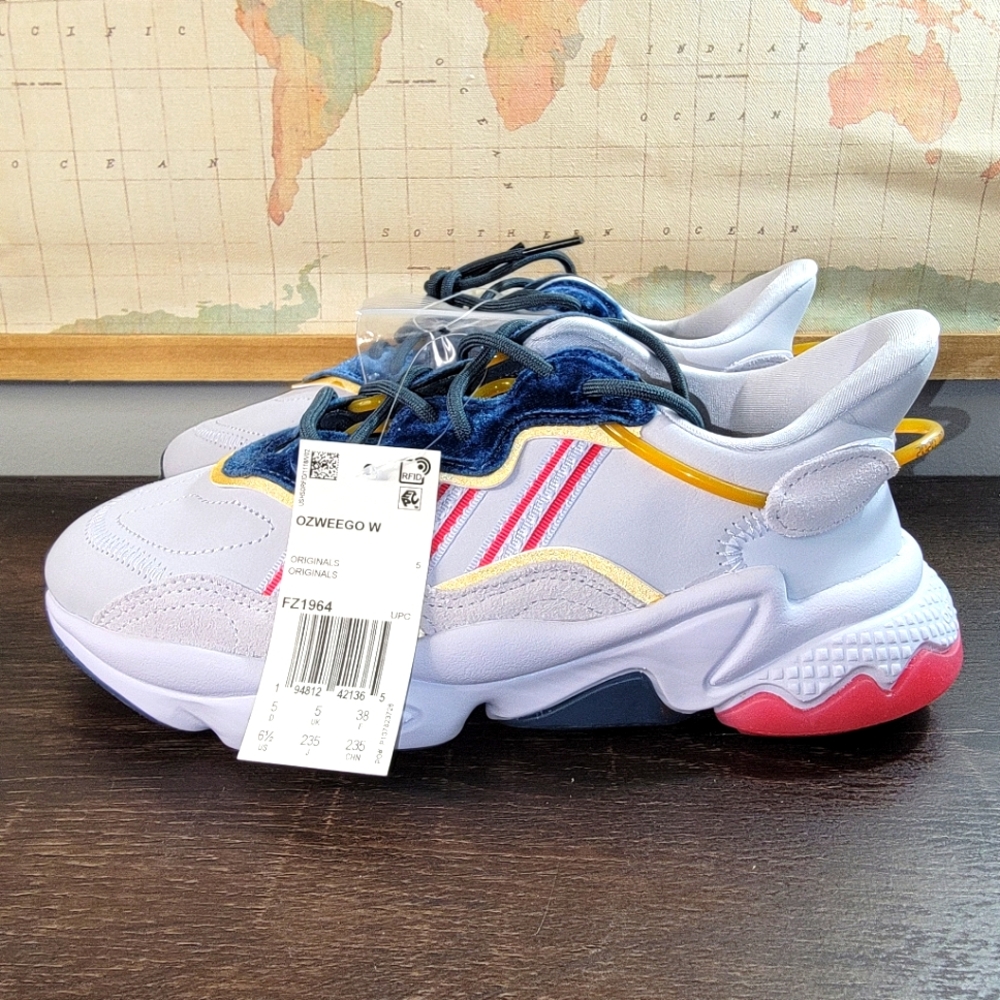 BRAND NEW Adidas Ozweego 'Aeroblue Power Pink' Women's Size 6.5 - Picture 1 of 5